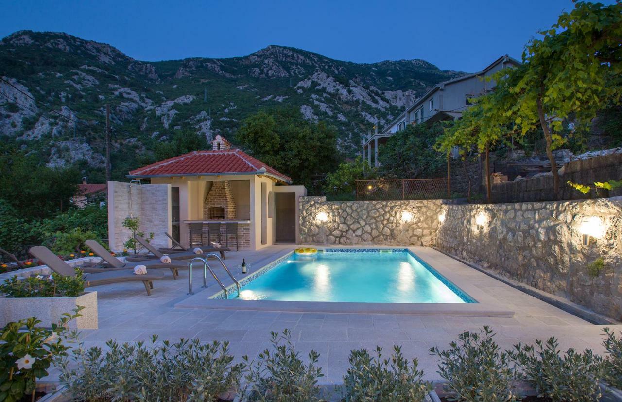 Apartments Mezini 11 Kotor Buitenkant foto